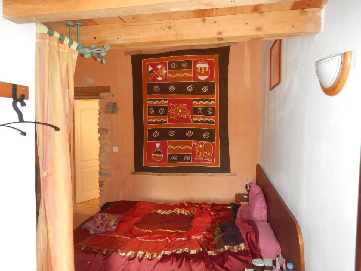 Chambres D'Hotes Pacaleaula Saint-Michel-lʼObservatoire Esterno foto